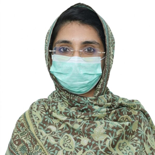 DR  AMINA RIAZ